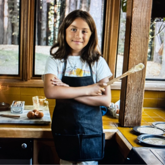 Mi Cocina UBI-IND Children’s Apron - Picture 2 of 5